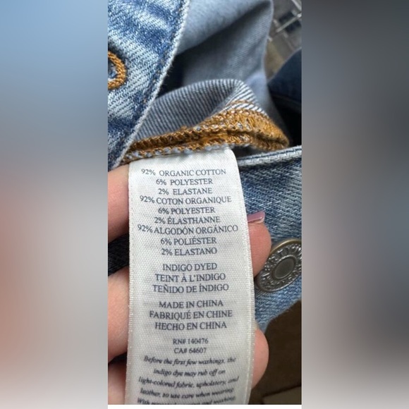 Faherty Women's Denim Michelle Short Sleeve Jumpsuit Button Front Size 6 NEW - Picture 15 of 15